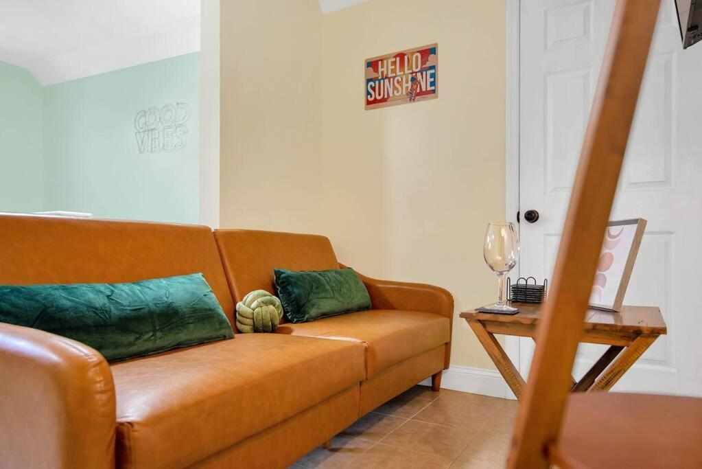 Apartamento Golden Gem In Heart Of East Rock Quiet 3Br Near Dt And Yale New Haven Exterior foto